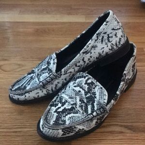 GAP Snake Print Loafers